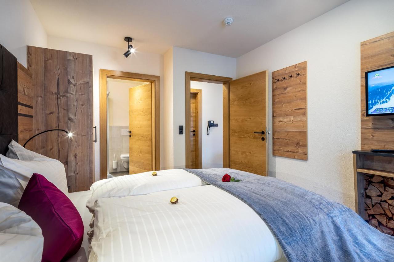 Alpin Chalet Am Burgsee ラディス エクステリア 写真